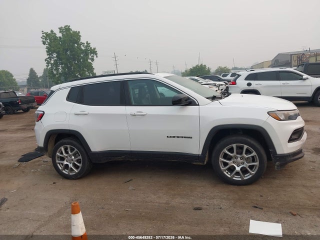 Продажа на аукционе авто 2022 Jeep Compass Latitude Lux 4x4, vin: 3C4NJDFB2NT128138, номер лота: 45649282