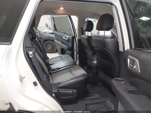 Продажа на аукционе авто 2020 Nissan Pathfinder Sv 4wd, vin: 5N1DR2BM0LC622941, номер лота: 45649317