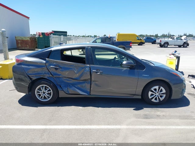 Toyota Prius Two 2017 JTDKBRFU2H3049485 Image 13