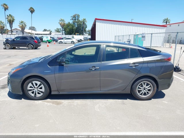 Toyota Prius Two 2017 JTDKBRFU2H3049485 Image 14