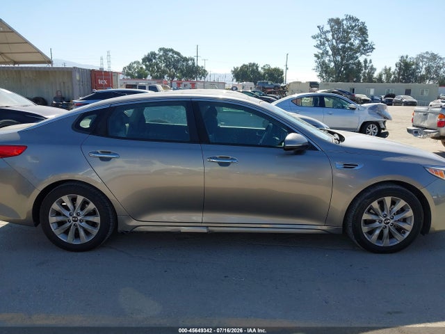 KIA OPTIMA EX 2016 5XXGU4L31GG050687 Image 13