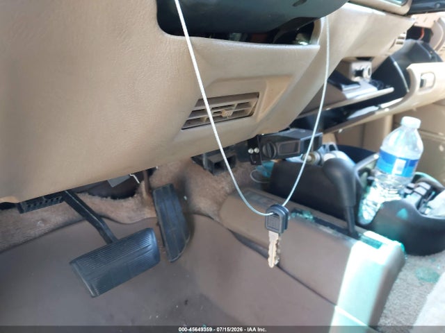 45649359 :رقم المزاد ، 1GNFK16K9SJ367678 vin ، 1995 Chevrolet Suburban K1500 مزاد بيع
