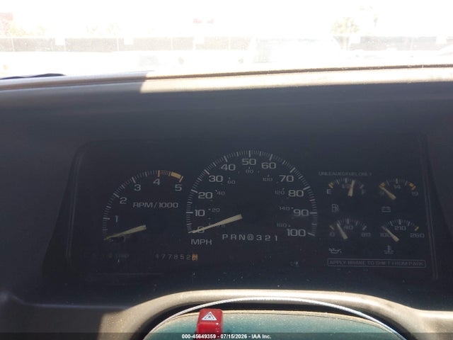 45649359 :رقم المزاد ، 1GNFK16K9SJ367678 vin ، 1995 Chevrolet Suburban K1500 مزاد بيع