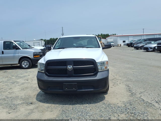 1C6RR6FG6HS835810 RAM 1500 Tradesman 4x2 6&#039;4 Box