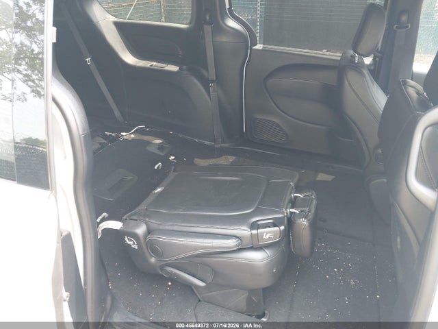 Продажа на аукционе авто 2025 Chrysler Pacifica Select, vin: 2C4RC1BG3SR556181, номер лота: 45649372