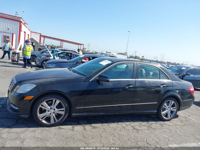 2013 Mercedes-benz E 350 მანქანა იყიდება აუქციონზე, vin: WDDHF5KB2DA699280, აუქციონის ნომერი: 45649379
