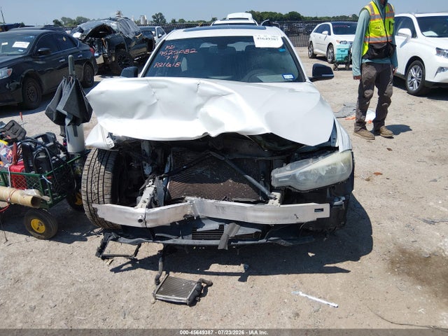 Aukcja sprzedaży 2013 Bmw 328i, vin: WBA3A5G5XDNP21618, numer aukcji: 45649387