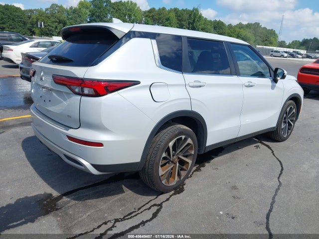 Продаж на аукціоні авто 2024 Mitsubishi Outlander Se 2.5 2wd/se Black Edition S-awc/se Black Edition W/pano Roof S-awc, vin: JA4J3VA85RZ047024, номер лоту: 45649407