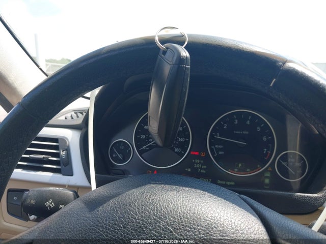 Продажа на аукционе авто 2013 Bmw 328i, vin: WBA3A5C51DF357265, номер лота: 45649427