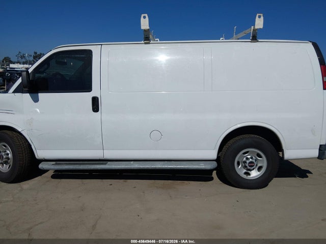 GMC Savana 2500 Work Van 2016 1GTW7AFF5G1903224 Image 15