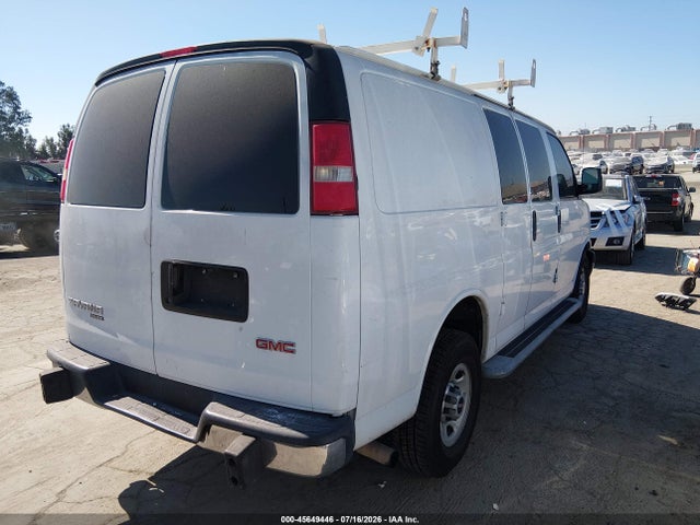 GMC Savana 2500 Work Van 2016 1GTW7AFF5G1903224 Image 4