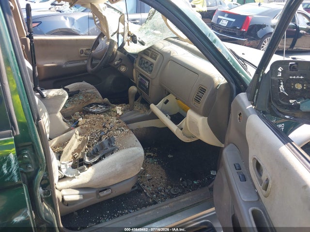45649482 :رقم المزاد ، JA4MT31H2YP052466 vin ، 2000 Mitsubishi Montero Sport Ls/xls مزاد بيع