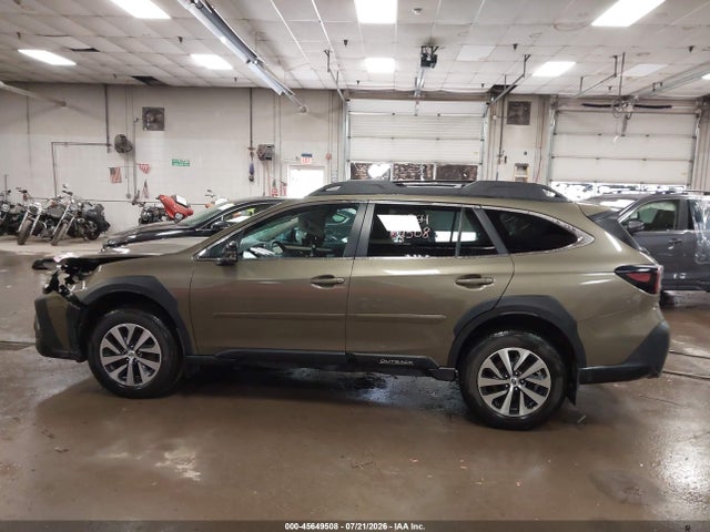 45649508 :رقم المزاد ، 4S4BTADC3P3222532 vin ، 2023 Subaru Outback Premium مزاد بيع