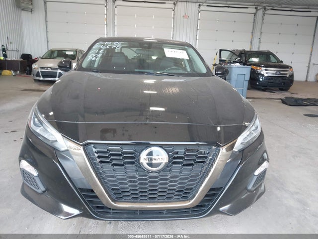 45649511 :رقم المزاد ، 1N4BL4CV5NN355325 vin ، 2022 Nissan Altima Sr Fwd مزاد بيع