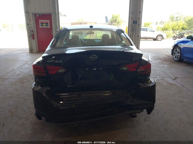 45649511 :رقم المزاد ، 1N4BL4CV5NN355325 vin ، 2022 Nissan Altima Sr Fwd مزاد بيع