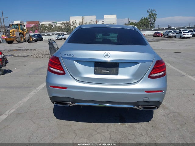 WDDZF4JB0HA100091 Mercedes-Benz E 300