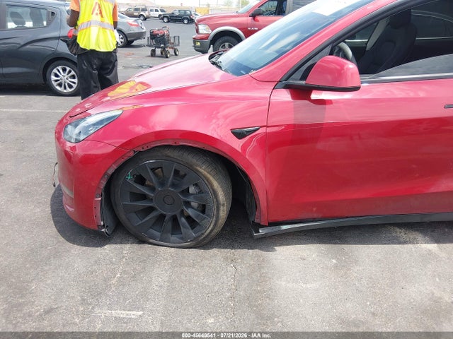Продаж на аукціоні авто 2022 Tesla Model Y Long Range Dual Motor All-wheel Drive, vin: 7SAYGAEE9NF396854, номер лоту: 45649541
