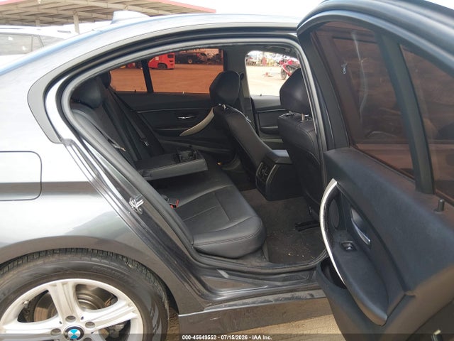 WBA3B1C51FK140069 BMW 320i