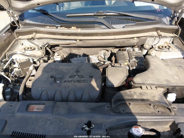 Mitsubishi Outlander Sel 2019 JA4AD3A3XKZ023331 Image 10