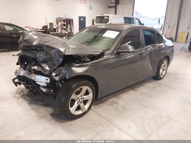 2015 Bmw 328i Xdrive მანქანა იყიდება აუქციონზე, vin: WBA3B3G56FNT17087, აუქციონის ნომერი: 45649565