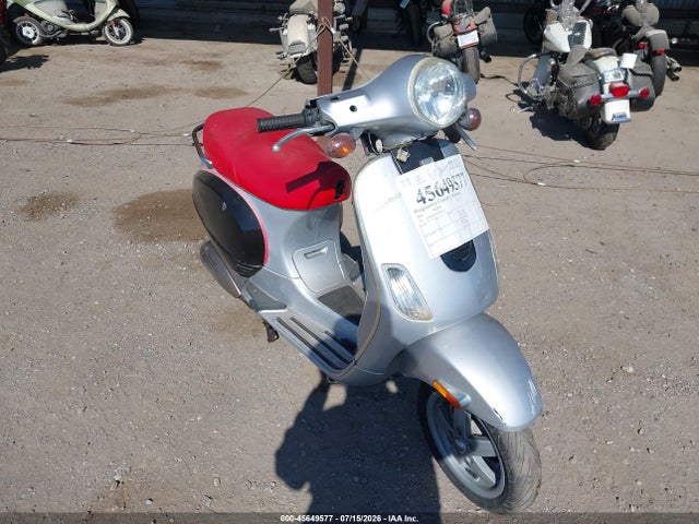2006 Vespa Lx 150 მანქანა იყიდება აუქციონზე, vin: ZAPM448F465001295, აუქციონის ნომერი: 45649577