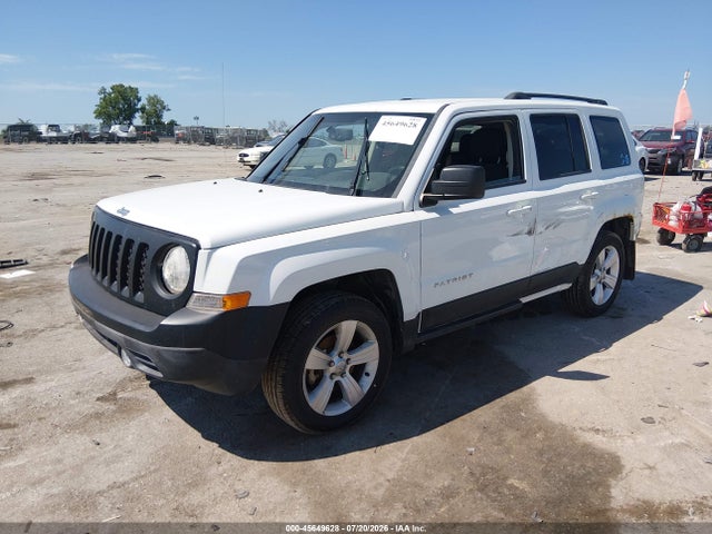 2015 Jeep Patriot Latitude მანქანა იყიდება აუქციონზე, vin: 1C4NJRFB0FD304320, აუქციონის ნომერი: 45649628