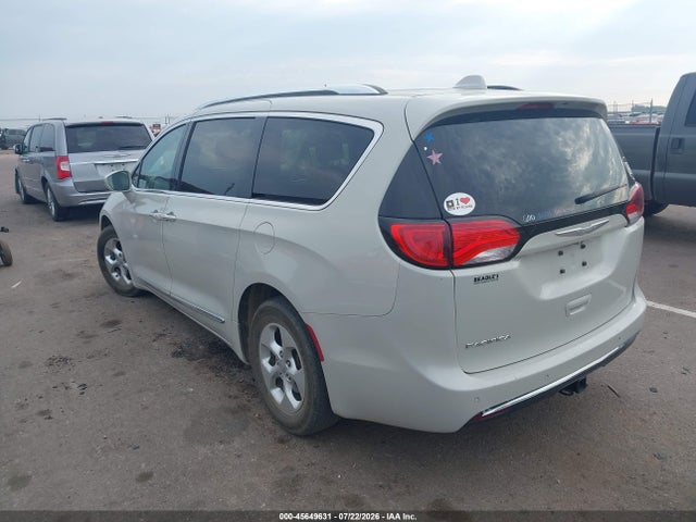 Aukcja sprzedaży 2017 Chrysler Pacifica Touring-l Plus, vin: 2C4RC1EG9HR777935, numer aukcji: 45649631