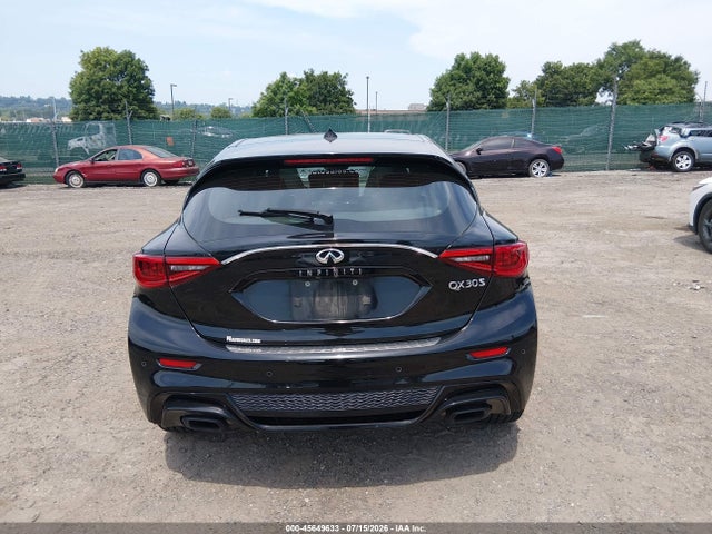 45649633 :رقم المزاد ، SJKCH5CP9HA024070 vin ، 2017 Infiniti Qx30 Sport مزاد بيع