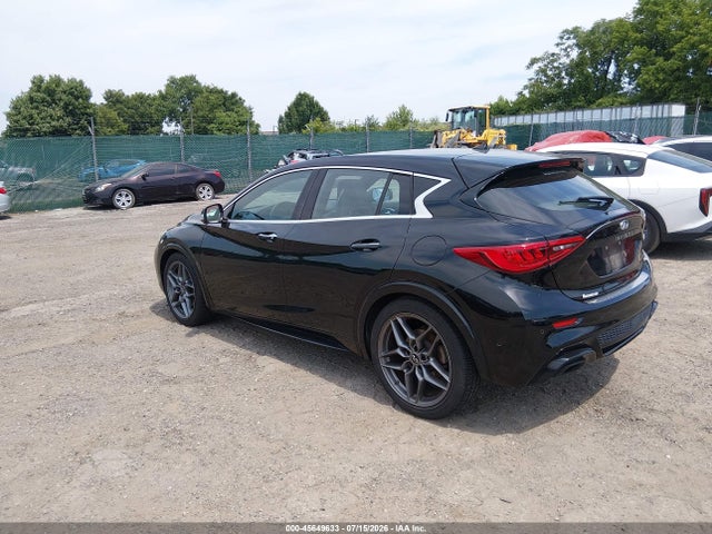 45649633 :رقم المزاد ، SJKCH5CP9HA024070 vin ، 2017 Infiniti Qx30 Sport مزاد بيع