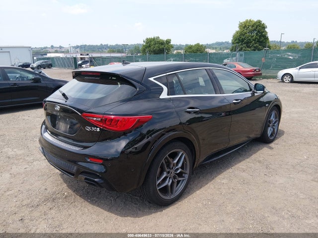 45649633 :رقم المزاد ، SJKCH5CP9HA024070 vin ، 2017 Infiniti Qx30 Sport مزاد بيع