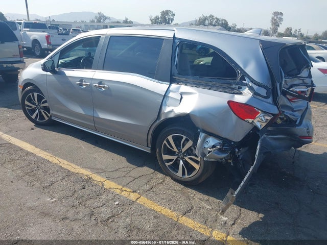 Honda Odyssey Touring 2024 5FNRL6H82RB031180 Image 3