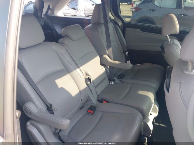 Honda Odyssey Touring 2024 5FNRL6H82RB031180 Image 8