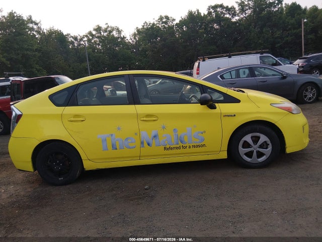 Продажа на аукционе авто 2013 Toyota Prius Two, vin: JTDKN3DU9D1651443, номер лота: 45649671