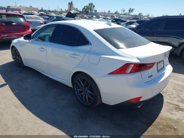 Lexus IS 200T 2016 JTHBA1D23G5021654 Image 3
