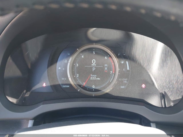 Lexus IS 200T 2016 JTHBA1D23G5021654 Image 7