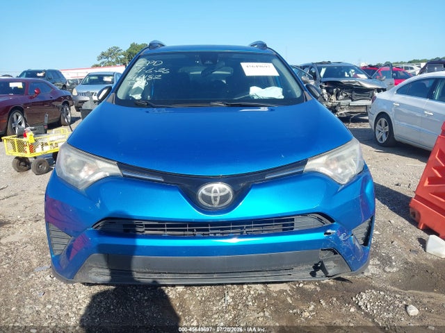 Aukcja sprzedaży 2017 Toyota Rav4 Le, vin: JTMZFREV8HJ146182, numer aukcji: 45649697