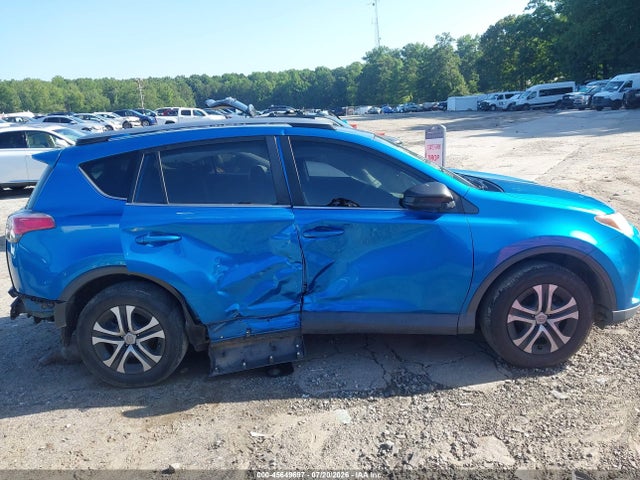 Aukcja sprzedaży 2017 Toyota Rav4 Le, vin: JTMZFREV8HJ146182, numer aukcji: 45649697