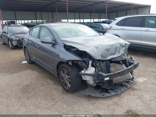 Продажа на аукционе авто 2018 Hyundai Elantra Sel, vin: 5NPD84LF7JH266475, номер лота: 45649741