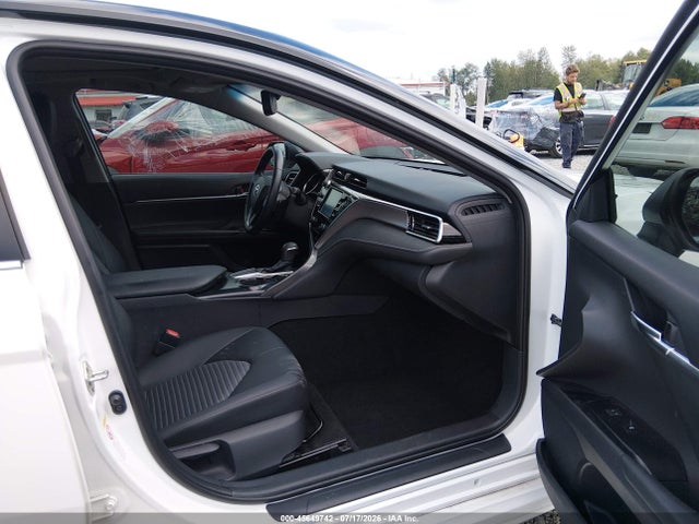 Toyota CAMRY SE 2018 4T1B11HK5JU025113 Image 17