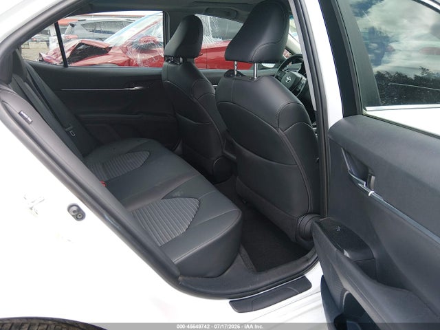 Toyota CAMRY SE 2018 4T1B11HK5JU025113 Image 18