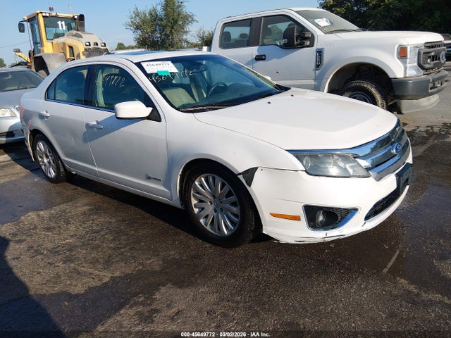 2012 Ford Fusion Hybrid მანქანა იყიდება აუქციონზე, vin: 3FADP0L36CR169730, აუქციონის ნომერი: 45649772