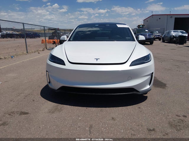 Продаж на аукціоні авто 2024 Tesla Model 3 Performance All-wheel Drive, vin: 5YJ3E1ET1RF784730, номер лоту: 45649776
