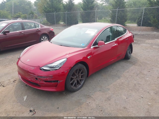 Tesla Model 3 Long Range/mid Range 2018 5YJ3E1EA6JF122970 Image 2