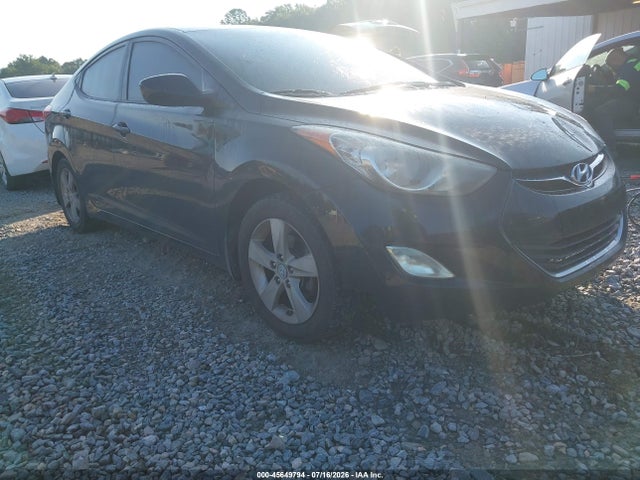 2013 Hyundai Elantra Gls მანქანა იყიდება აუქციონზე, vin: KMHDH4AE6DU621135, აუქციონის ნომერი: 45649794