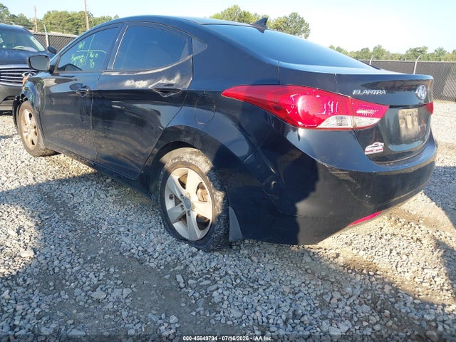 2013 Hyundai Elantra Gls მანქანა იყიდება აუქციონზე, vin: KMHDH4AE6DU621135, აუქციონის ნომერი: 45649794