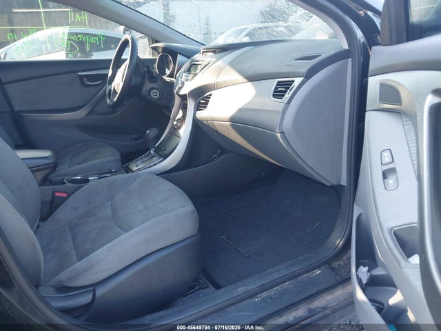 2013 Hyundai Elantra Gls მანქანა იყიდება აუქციონზე, vin: KMHDH4AE6DU621135, აუქციონის ნომერი: 45649794