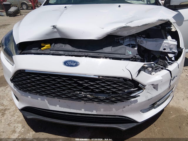 1FADP3H23JL282645 Ford FOCUS SEL