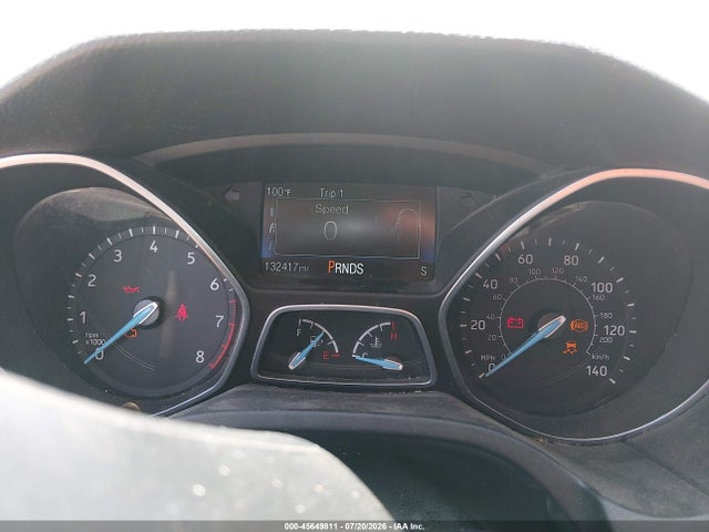 1FADP3H23JL282645 Ford FOCUS SEL
