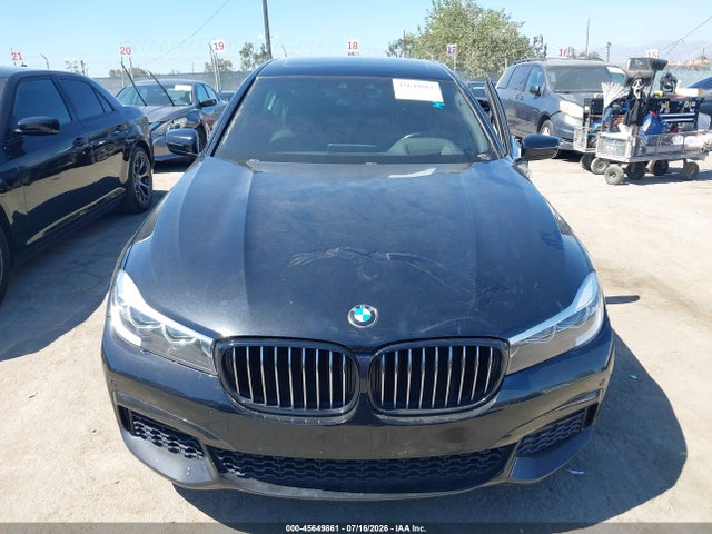 45649861 :رقم المزاد ، WBA7E2C5XJG741846 vin ، 2018 Bmw 740i مزاد بيع
