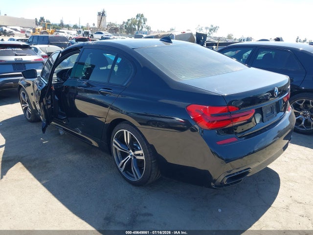 45649861 :رقم المزاد ، WBA7E2C5XJG741846 vin ، 2018 Bmw 740i مزاد بيع